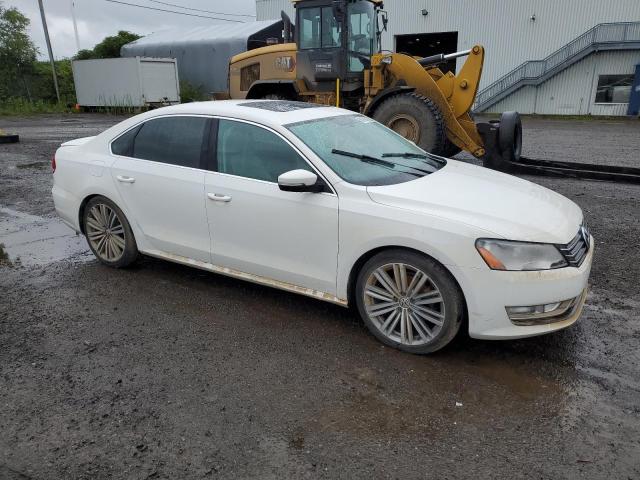 Photo 3 VIN: 1VWBS7A36FC095253 - VOLKSWAGEN PASSAT 