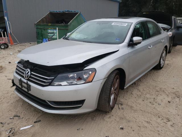 Photo 1 VIN: 1VWBS7A37EC114097 - VOLKSWAGEN PASSAT 