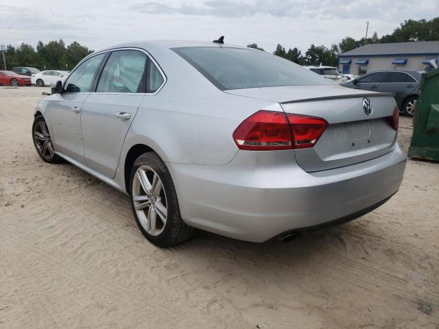 Photo 2 VIN: 1VWBS7A37EC114097 - VOLKSWAGEN PASSAT 