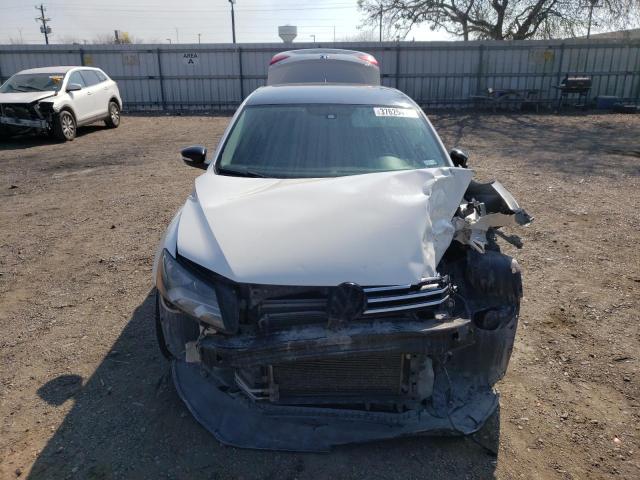 Photo 10 VIN: 1VWBS7A37EC121292 - VOLKSWAGEN PASSAT 