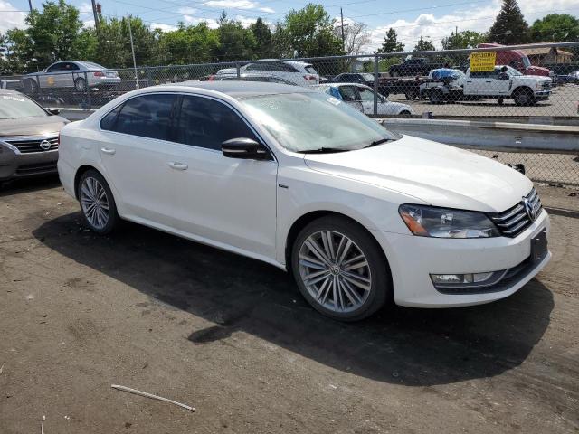 Photo 3 VIN: 1VWBS7A37FC017466 - VOLKSWAGEN PASSAT 