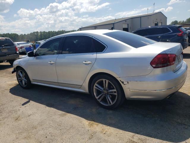 Photo 1 VIN: 1VWBS7A37FC042884 - VOLKSWAGEN PASSAT 