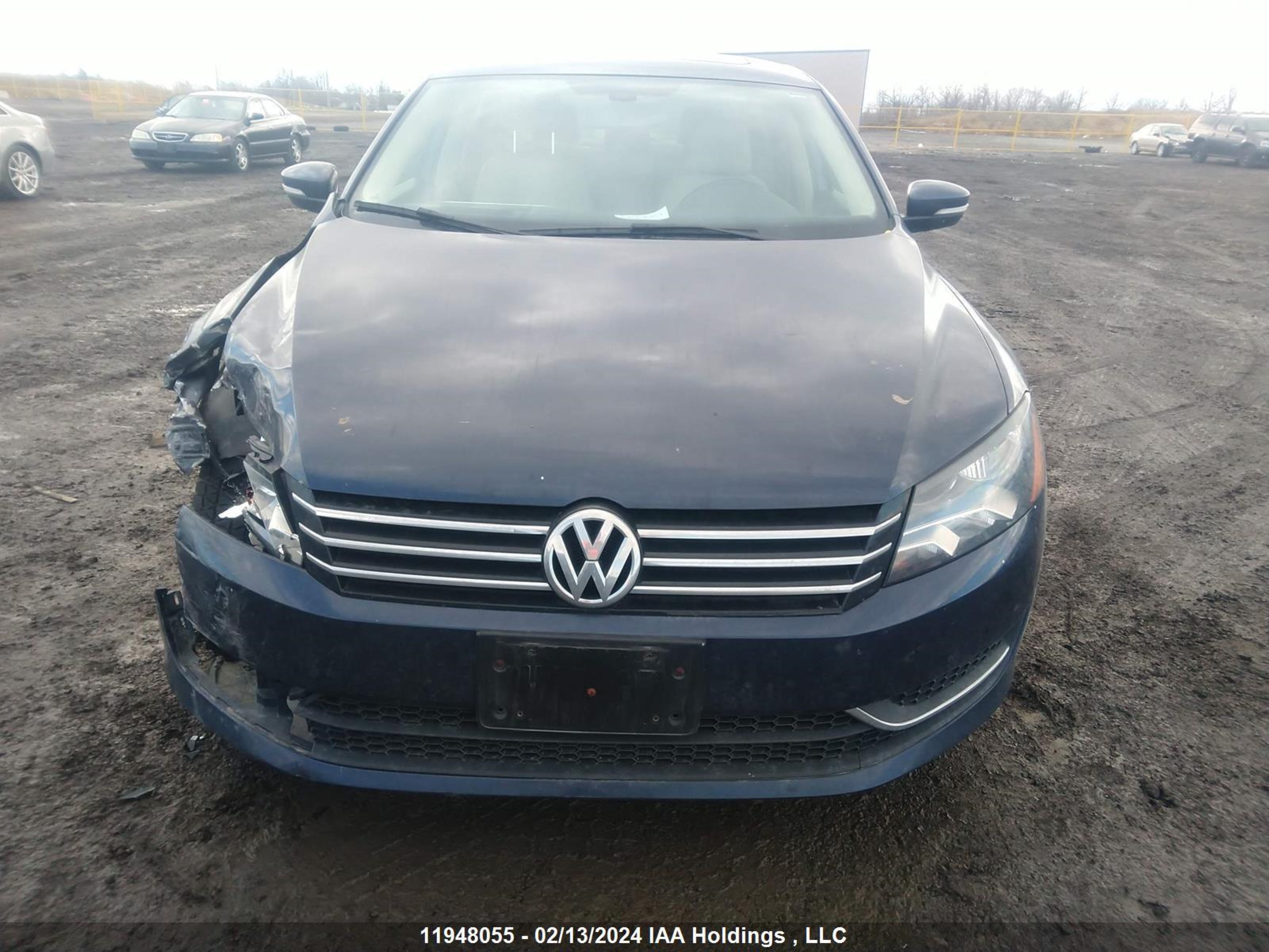 Photo 11 VIN: 1VWBS7A37FC046417 - VOLKSWAGEN PASSAT 