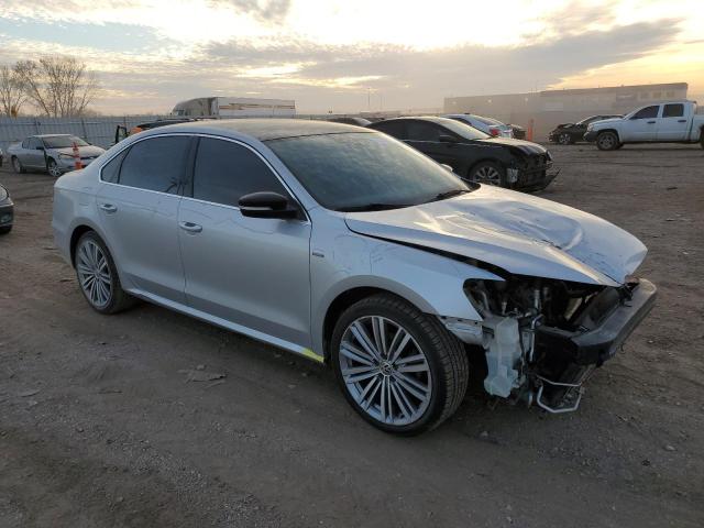 Photo 3 VIN: 1VWBS7A37FC092278 - VOLKSWAGEN PASSAT 