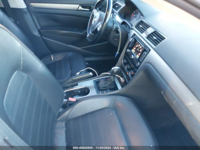 Photo 4 VIN: 1VWBS7A37FC100217 - VOLKSWAGEN PASSAT 