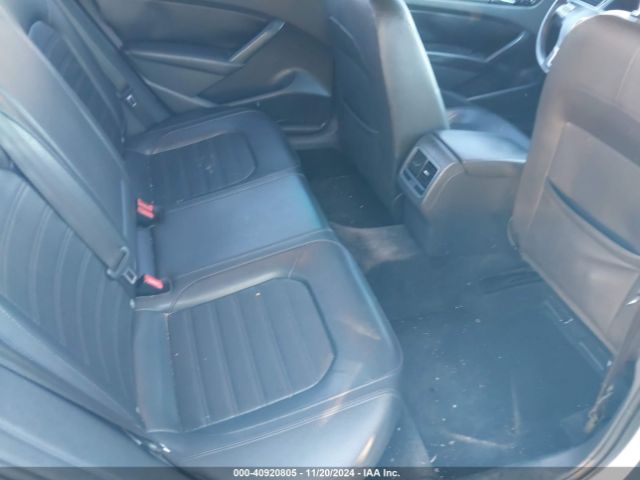 Photo 7 VIN: 1VWBS7A37FC100217 - VOLKSWAGEN PASSAT 