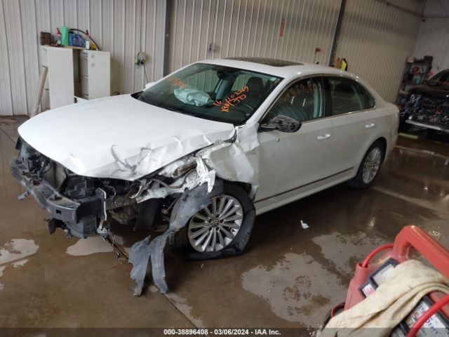 Photo 1 VIN: 1VWBS7A37GC065728 - VOLKSWAGEN PASSAT 