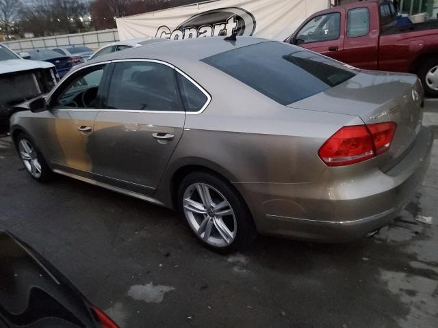 Photo 1 VIN: 1VWBS7A38FC012356 - VOLKSWAGEN PASSAT 