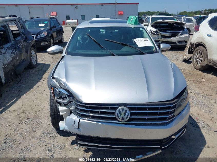 Photo 11 VIN: 1VWBS7A38GC017087 - VOLKSWAGEN PASSAT 