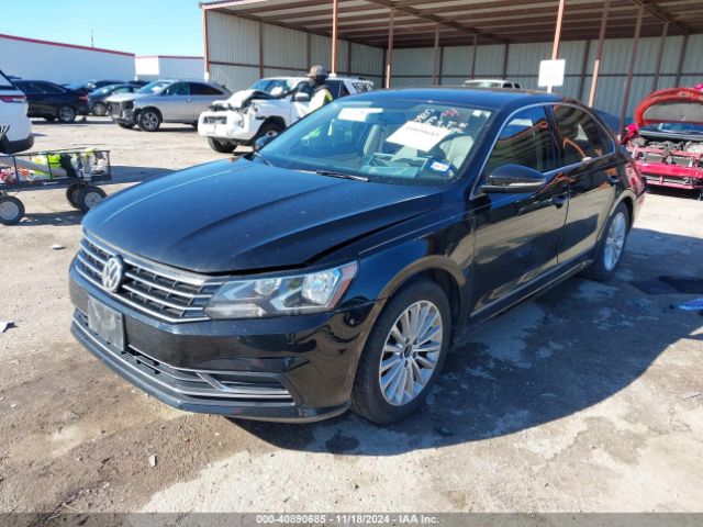 Photo 1 VIN: 1VWBS7A38GC038215 - VOLKSWAGEN PASSAT 