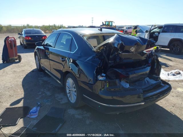 Photo 2 VIN: 1VWBS7A38GC038215 - VOLKSWAGEN PASSAT 