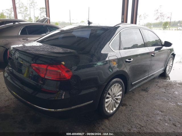 Photo 3 VIN: 1VWBS7A38GC068265 - VOLKSWAGEN PASSAT 