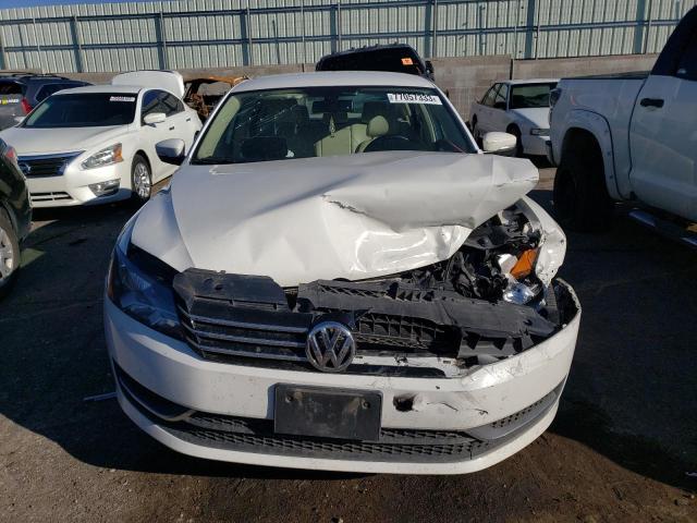 Photo 4 VIN: 1VWBS7A39EC053271 - VOLKSWAGEN PASSAT 