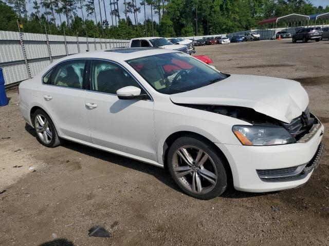 Photo 3 VIN: 1VWBS7A39EC091437 - VOLKSWAGEN PASSAT 