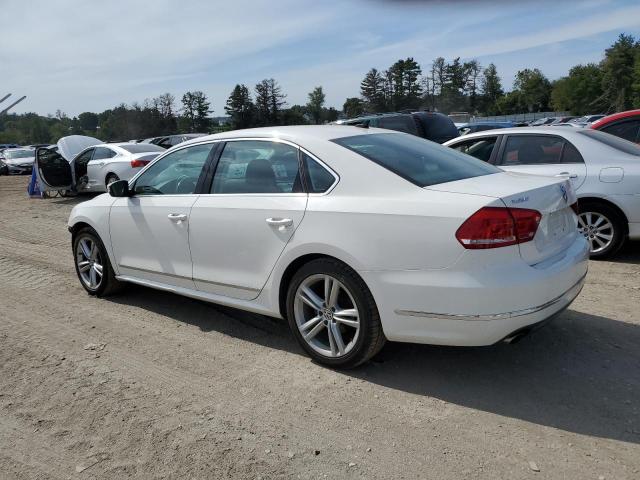 Photo 1 VIN: 1VWBS7A39FC042174 - VOLKSWAGEN PASSAT 