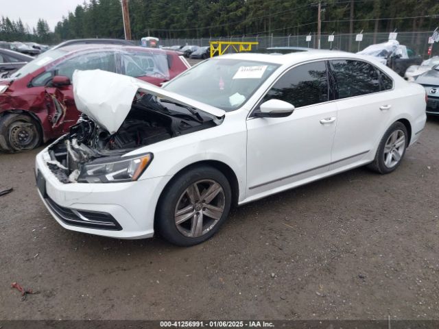 Photo 1 VIN: 1VWBS7A39GC013985 - VOLKSWAGEN PASSAT 
