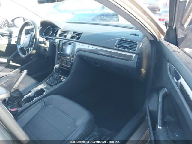 Photo 4 VIN: 1VWBS7A39GC018135 - VOLKSWAGEN PASSAT 