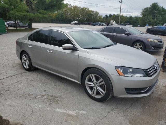 Photo 3 VIN: 1VWBS7A3XEC066708 - VOLKSWAGEN PASSAT 