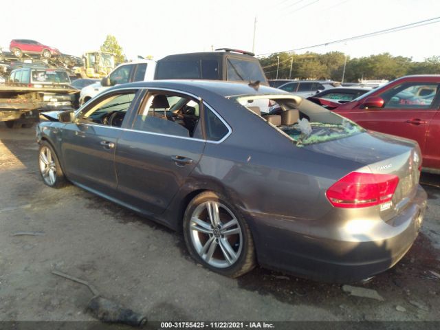 Photo 2 VIN: 1VWBS7A3XEC075361 - VOLKSWAGEN PASSAT 