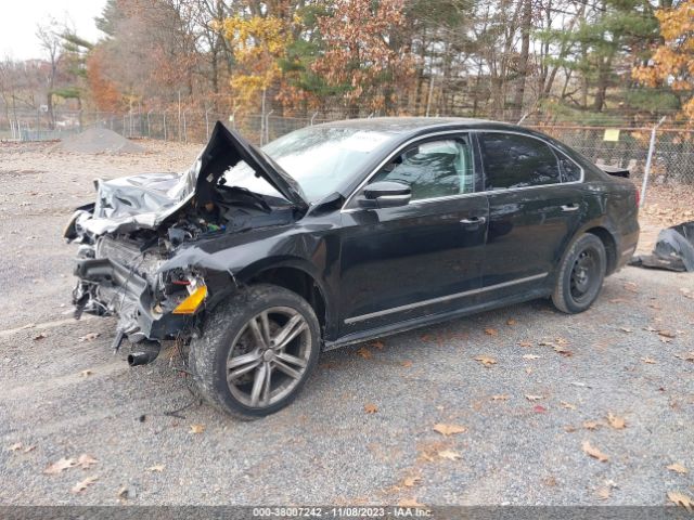 Photo 1 VIN: 1VWBS7A3XFC045455 - VOLKSWAGEN PASSAT 