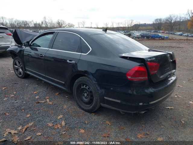 Photo 2 VIN: 1VWBS7A3XFC045455 - VOLKSWAGEN PASSAT 