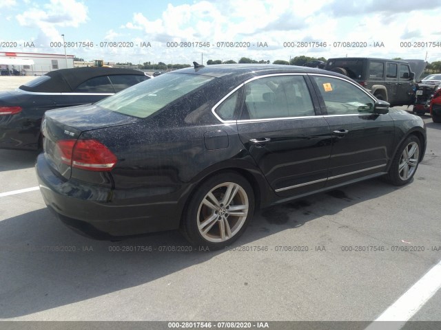 Photo 3 VIN: 1VWBS7A3XFC054088 - VOLKSWAGEN PASSAT 