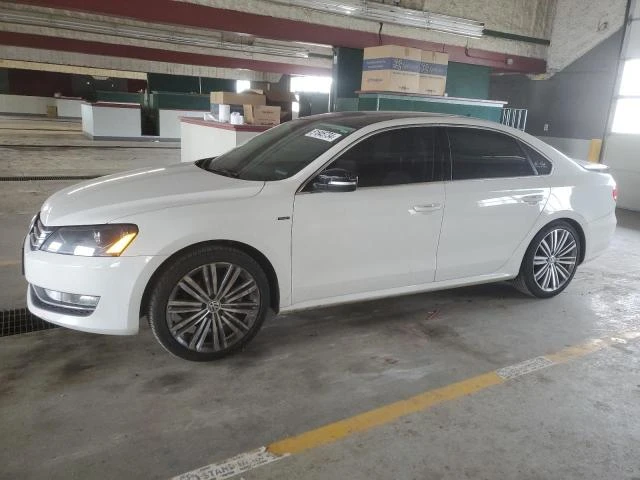 Photo 0 VIN: 1VWBS7A3XFC083624 - VOLKSWAGEN PASSAT SE 