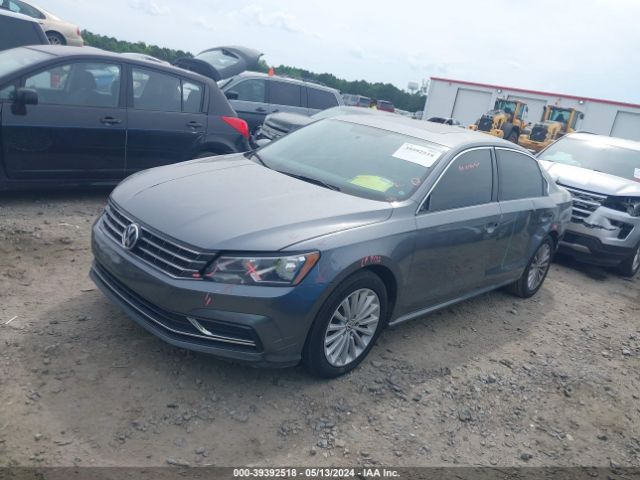 Photo 1 VIN: 1VWBS7A3XGC017849 - VOLKSWAGEN PASSAT 