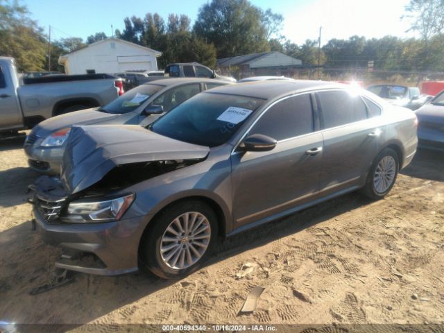 Photo 1 VIN: 1VWBS7A3XGC017902 - VOLKSWAGEN PASSAT 