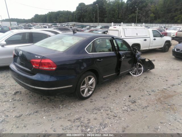 Photo 3 VIN: 1VWBT7A30FC003101 - VOLKSWAGEN PASSAT 