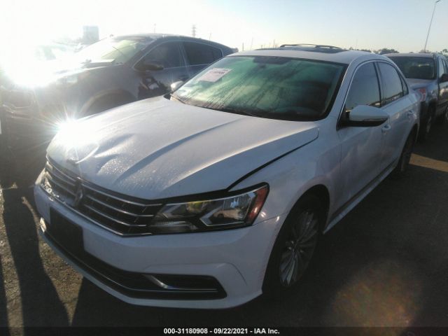 Photo 1 VIN: 1VWBT7A30GC012110 - VOLKSWAGEN PASSAT 