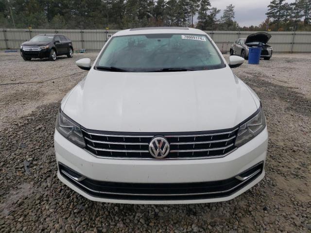 Photo 4 VIN: 1VWBT7A30HC005059 - VOLKSWAGEN PASSAT SE 