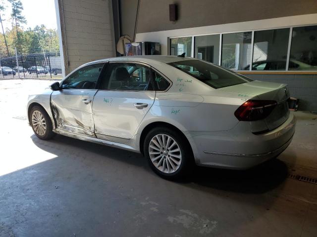 Photo 1 VIN: 1VWBT7A30HC040099 - VOLKSWAGEN PASSAT 