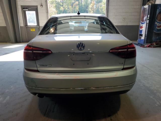 Photo 5 VIN: 1VWBT7A30HC040099 - VOLKSWAGEN PASSAT 