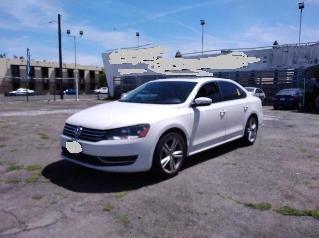 Photo 1 VIN: 1VWBT7A31EC040074 - VOLKSWAGEN PASSAT 