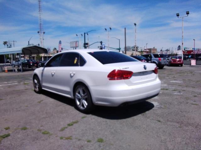 Photo 2 VIN: 1VWBT7A31EC040074 - VOLKSWAGEN PASSAT 