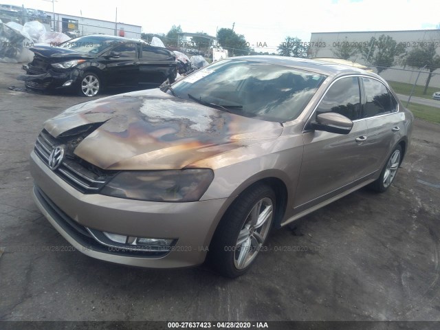 Photo 1 VIN: 1VWBT7A31FC021221 - VOLKSWAGEN PASSAT 