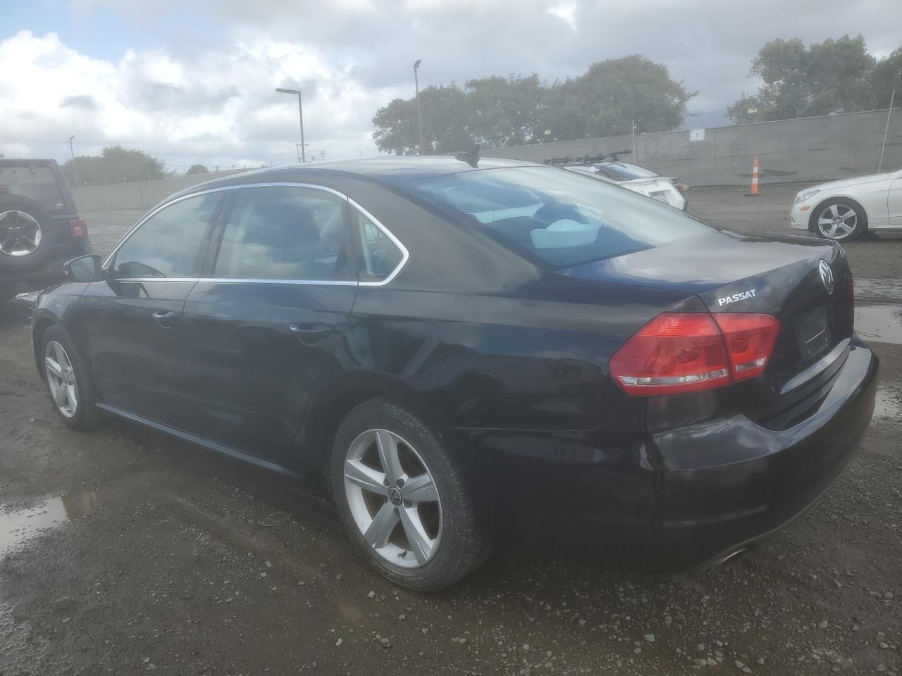 Photo 1 VIN: 1VWBT7A31FC025365 - VOLKSWAGEN PASSAT 