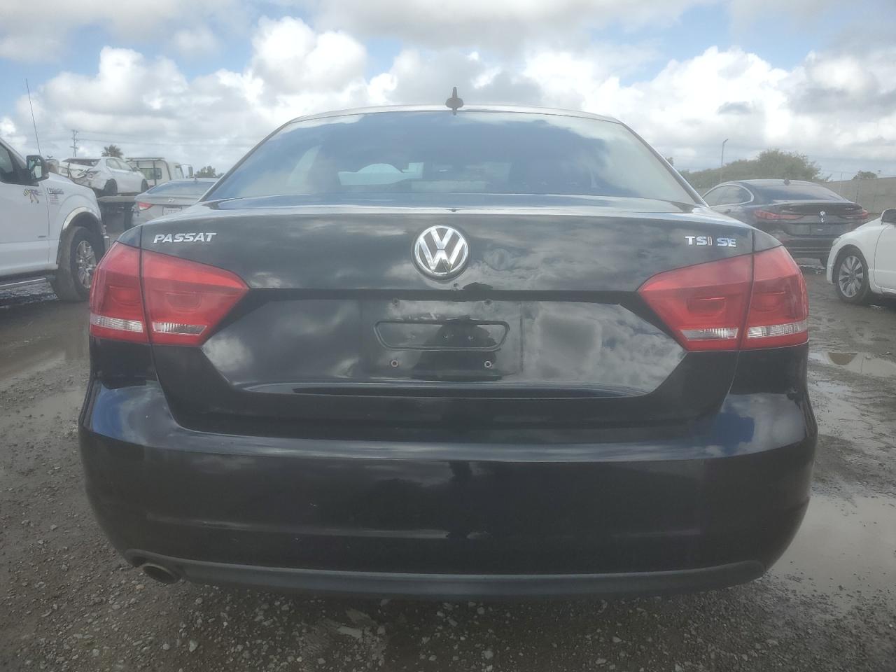 Photo 5 VIN: 1VWBT7A31FC025365 - VOLKSWAGEN PASSAT 