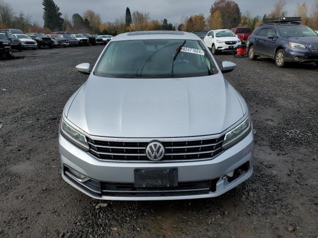 Photo 4 VIN: 1VWBT7A31GC010916 - VOLKSWAGEN PASSAT SE 