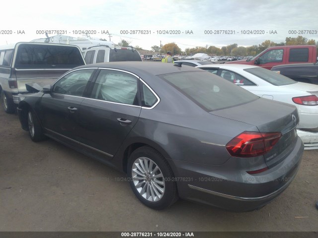 Photo 2 VIN: 1VWBT7A31HC002526 - VOLKSWAGEN PASSAT 