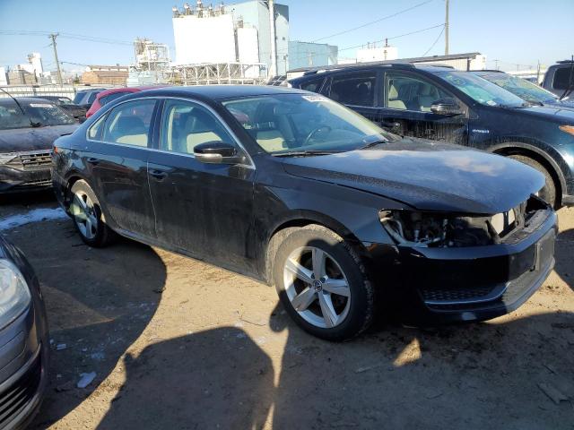 Photo 3 VIN: 1VWBT7A32FC025360 - VOLKSWAGEN PASSAT 