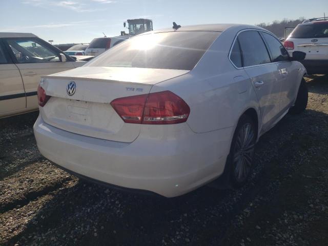 Photo 3 VIN: 1VWBT7A32FC029831 - VOLKSWAGEN PASSAT 