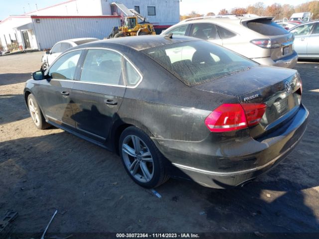 Photo 2 VIN: 1VWBT7A32FC050307 - VOLKSWAGEN PASSAT 