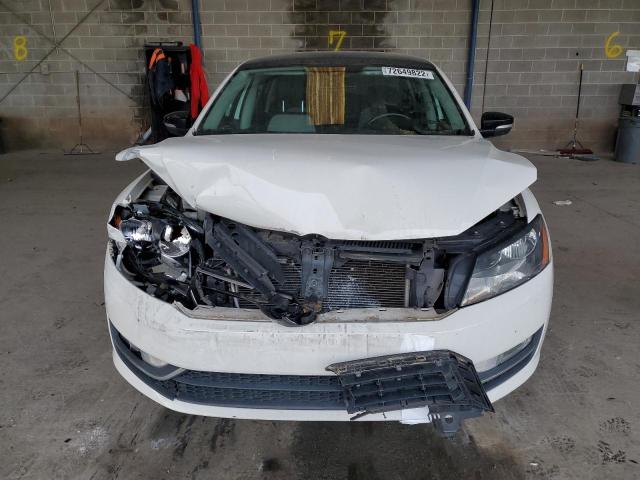 Photo 4 VIN: 1VWBT7A32FC104768 - VOLKSWAGEN PASSAT 