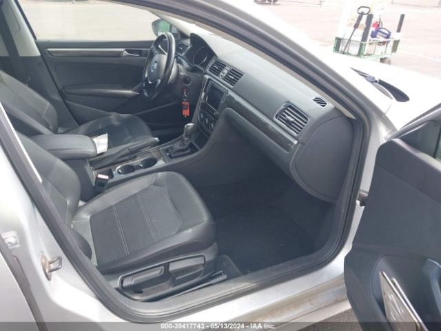 Photo 4 VIN: 1VWBT7A32GC031287 - VOLKSWAGEN PASSAT 