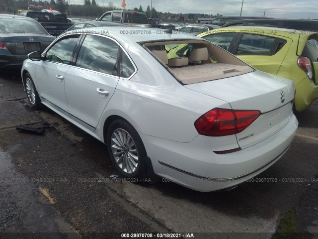 Photo 2 VIN: 1VWBT7A32GC044668 - VOLKSWAGEN PASSAT 