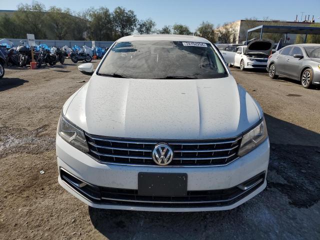 Photo 4 VIN: 1VWBT7A32HC012529 - VOLKSWAGEN PASSAT SE 