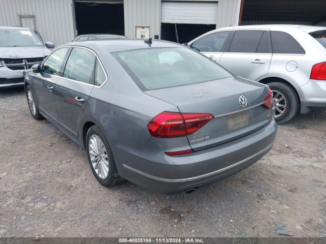 Photo 2 VIN: 1VWBT7A32HC040606 - VOLKSWAGEN PASSAT 