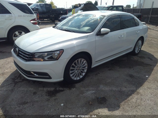 Photo 1 VIN: 1VWBT7A32HC071905 - VOLKSWAGEN PASSAT 